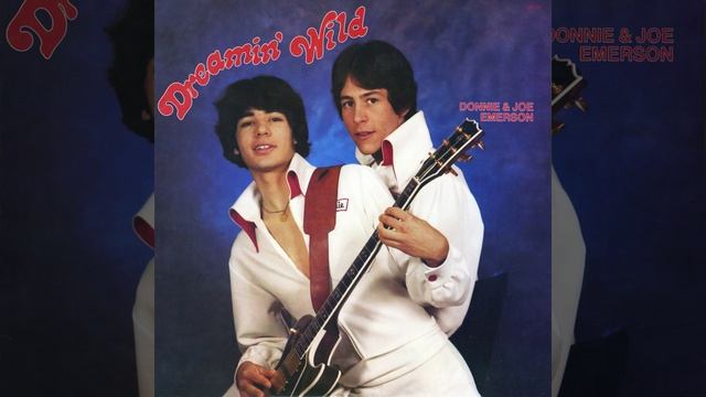 Give Me The Chance смотреть онлайн