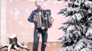 В лесу родилась елочка баян