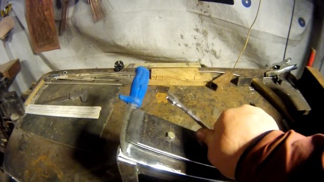 КАК СДЕЛАТЬ ТОЧИЛКУ ДЛЯ НОЖЕЙ И СТОМЕСОК СВОИМИ РУКАМИ !!! HOW TO MAKE THE SHARPENER FOR KNIVES AND смотреть онлайн