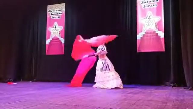 Чуплашкина Анастасия шоу-bellydance (Московский танцевальный "Золотая Звезда")
