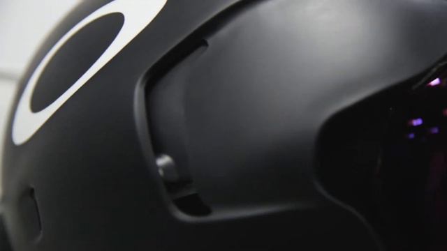 Oakley Aro 7 Cycling Helmet | SportRx смотреть онлайн