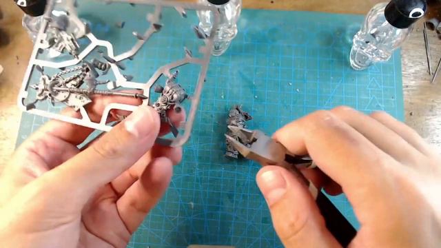 Building Plague Marine Icon Bearer highlight смотреть онлайн