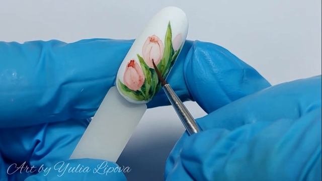 Как легко нарисовать тюльпаны акварелью на ногтях. Видеоурок