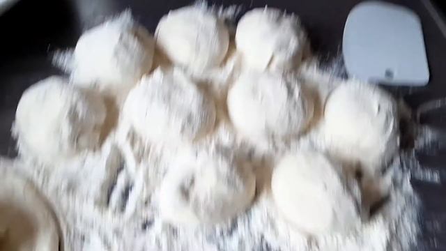 Чечнские чепалгаш (липёшки с творогом)