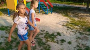 "Две половинки"/Две лучшие подружки!..детская песенка