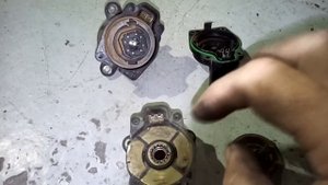 EGR valve. клапан егр . citroen berlingo. hdi