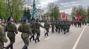 В Смоленске прошла первая репетиция предстоящего парада.