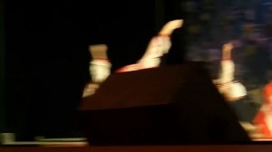 "Эх лапти... да лапти мои" , детский танец.