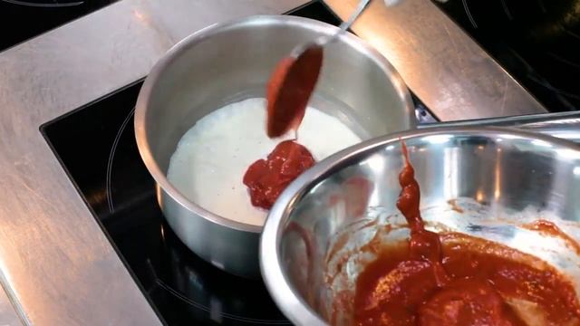 Судак под сливочно-томатным соусом смотреть онлайн