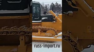 Бульдозер Shantui SD16 с прямым отвалом и рыхлителем