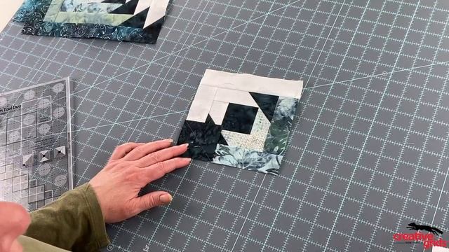 Geese In The Cabin with the 10" Log Cabin Trim Tool Duo смотреть онлайн