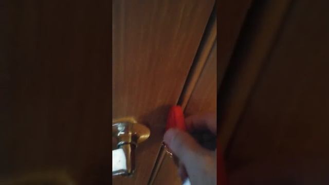 Блокиратор двери гостиничного номера