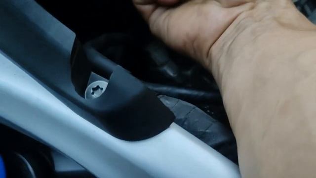 Плохо заводится на горячую BMW K1200S смотреть онлайн