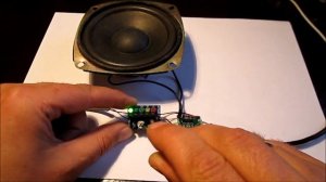 Индикатор уровня звука и маленький усилитель (УНЧ) из Китая.