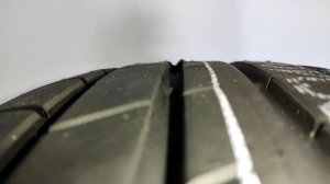 Pnel Bridgestone Alenza 001, 215 60 17, 100H para colocar no Jeep Renegade