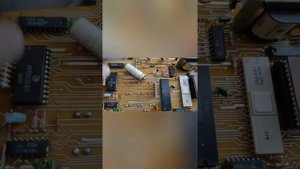 КМ конденсаторы в старом телефоне.