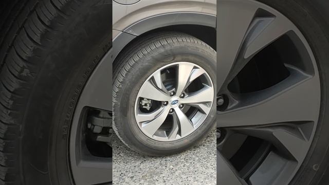 Странные на СУБАРУ тормоза.