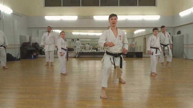 Heian Sandan  Хэйан Сандан медленно под счёт с комментариями