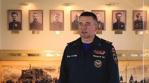 Поздравление начальника СПбУ ГПС МЧС России генерал-лейтенанта внутренней службы Е.Н. Чижикова