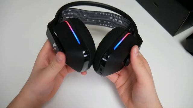 Logitech G733 Review смотреть онлайн