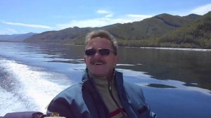 БАЙКАЛ. Прогулка на катере от города  Байкальска  на мыс Шаманский. Мимо города Слюдянка. Супер !!!