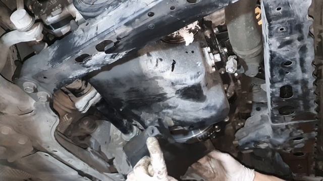 Solucionar perdida de aceite por junta carter Toyota Auris 2007 2.2 Diesel Motor 2AD-FTV Parte 1 смотреть онлайн