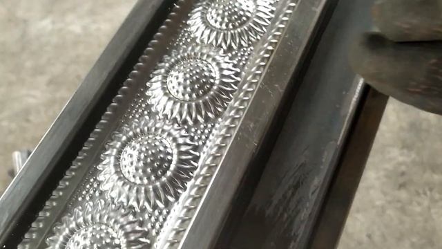 Очень красивая железная дверь остекленная. Как сделать самому. смотреть онлайн