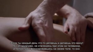 Зарядка со звездой: Ляйсан Утяшева показывает, как заниматься со скалкой и столовой ложкой