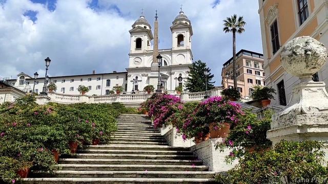 Мечтаем об открытии Италии?? Колорит римских улочек/Via Margutta.??? смотреть онлайн