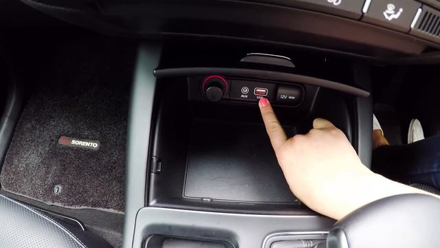 Juliet Drives the new Kia Sorento смотреть онлайн