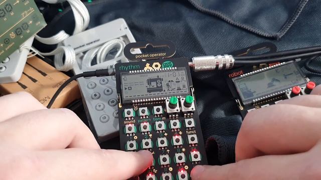 Карманная драм машина! Pocket Operator Rhythm PO-12 от Teenage Engineering смотреть онлайн