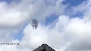 СОЛНЦЕ НАЧАЛО РАСШИРЯТЬСЯ! НЕОБЪЯСНИМЫЕ ЯВЛЕНИЯ В НЕБЕ СНЯТЫЕ НА КАМЕРУ!