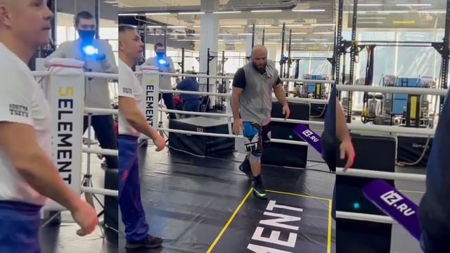 Костя Цзю готовить Магу на бой! смотреть онлайн