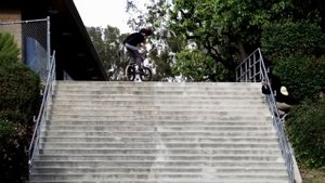 Ай, больно в ноге