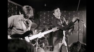 Joy Division - 02 - She's lost control (Altrincham - 1979)