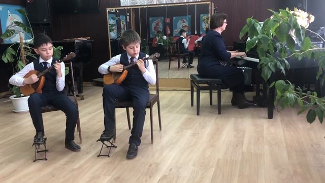 Чувашский танец «Молодёжная пляска» обр. Г. Лискова