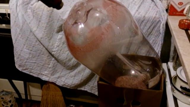 делаем ЦКТ из пивной ПЭТ Кеги. Шаг 1. Вытягиваем дно. смотреть онлайн