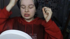 сама проколола smail дома