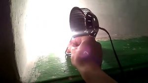 Портативный прожектор-обогреватель