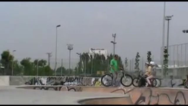 ONE MORNING IN MOLLET смотреть онлайн