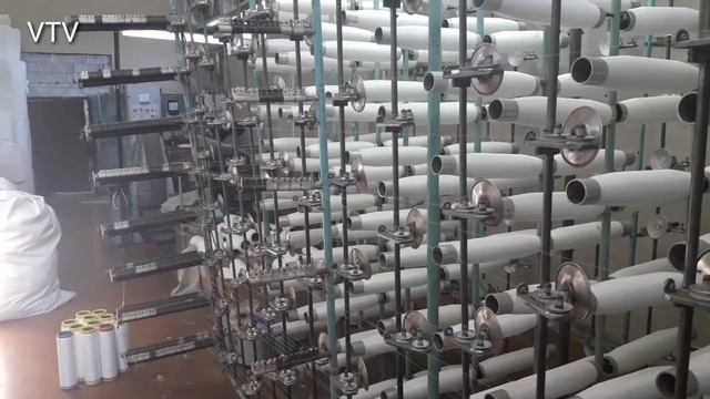 Производство трикотажного полотна. Как производят трикотаж? manufacture of knitted fabric