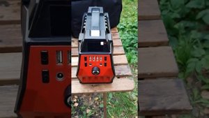 Обзор от Тихона аккумулятора Elway Energy Box E05 с розеткой 220v. Подключаем свет и блендер.