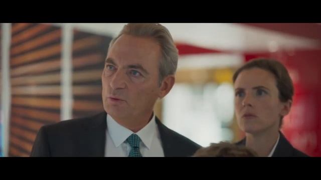 Новая игрушка - Жамель Деббуз в новой версии легендарной «Игрушки» смотреть онлайн