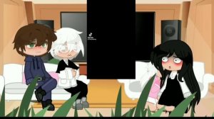 (?)реакция зайчик на самих себя(?)  "кринж" (простите позориться так больше не буду..)