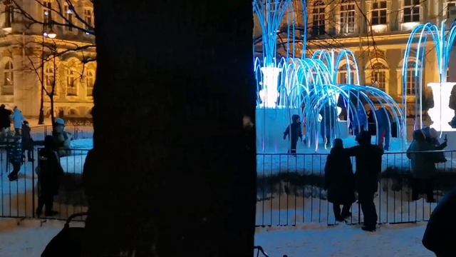New Year in Saint Petersburg / Новый год в Санкт-Петербурге смотреть онлайн
