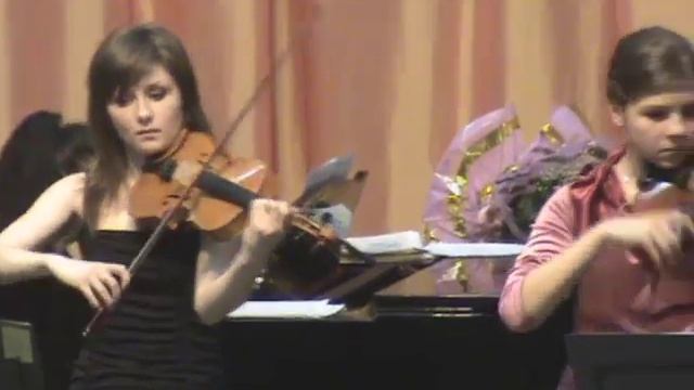 Л. Гуревич, "В городском саду", ансамбль "Комплимент" смотреть онлайн