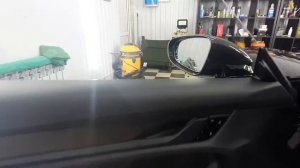 Как снять карту обшивку двери на Порше Porsche Tuycan turbo s