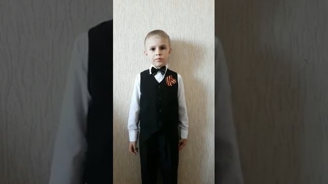 Полторанин Арсений, подготовительная группа №2 Пчелка, 7 лет