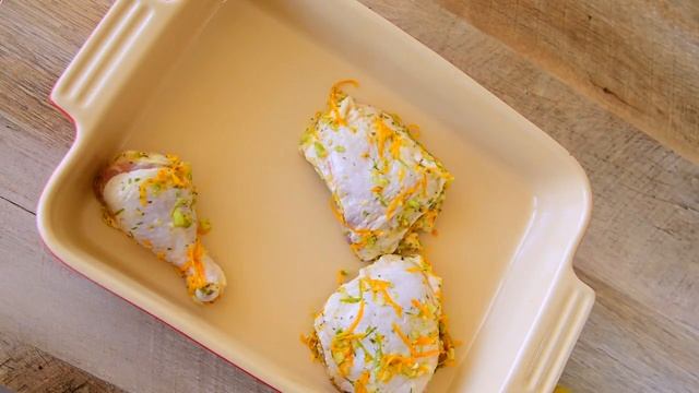 КУРИЦА ЗАПЕЧЕННАЯ в ДУХОВКЕ с ФЕНХЕЛЕМ ??? + веганский вариант ЗАПЕЧЕННЫЙ ФЕНХЕЛЬ / вкусный рецепт смотреть онлайн