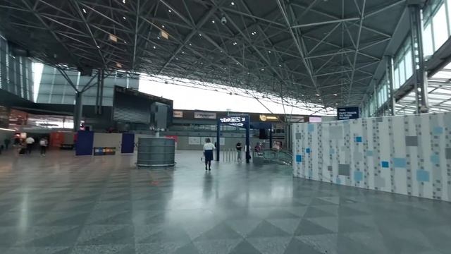 КАК Я ПУТЬ ДЕРЖАЛ - Переезд в Нидерланды ?? VLOG #1 смотреть онлайн